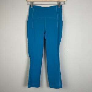 Lululemon Swift Speed High Rise 21 inch crop size 4 Hawaiian Blue‎